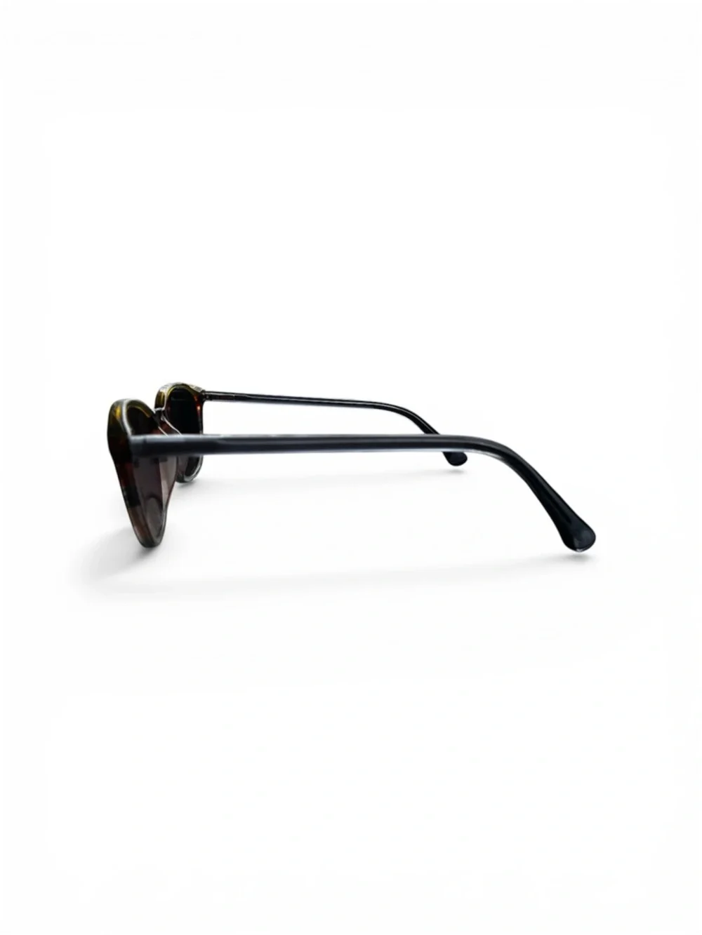 Women’s Gradient Tortoiseshell Sunglasses - Black Lenses - Picture 2 of 4